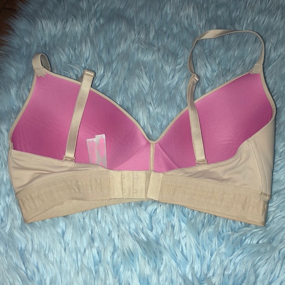 VS Pink Lightly Lines Where Everywhere Wireless - Picture 2 of 2